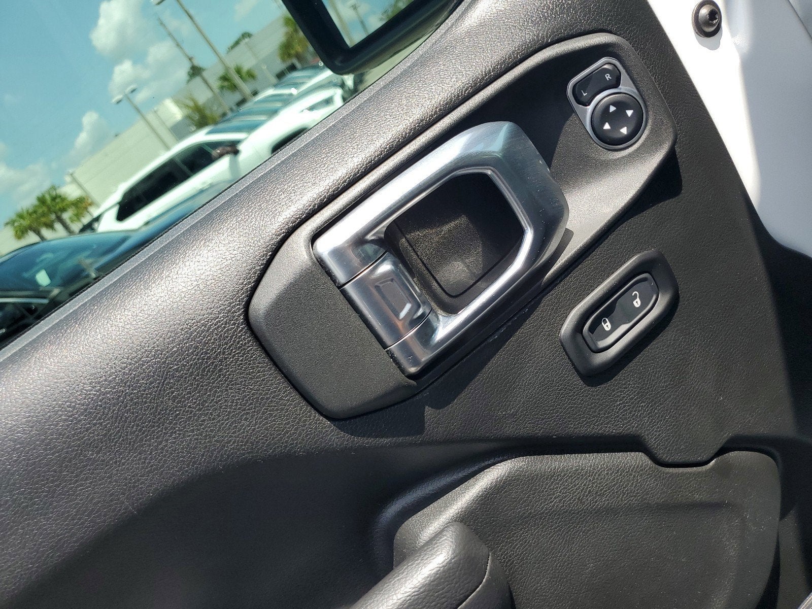 2022 Jeep Wrangler Unlimited Willys