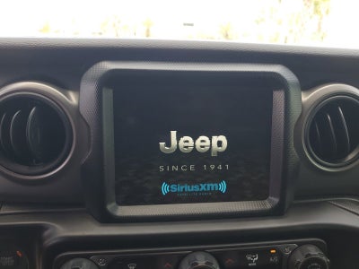 2022 Jeep Wrangler Unlimited Willys