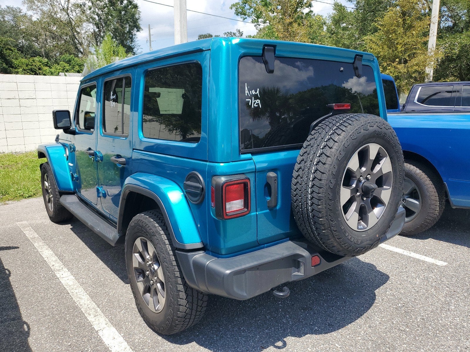2020 Jeep Wrangler Unlimited Sahara