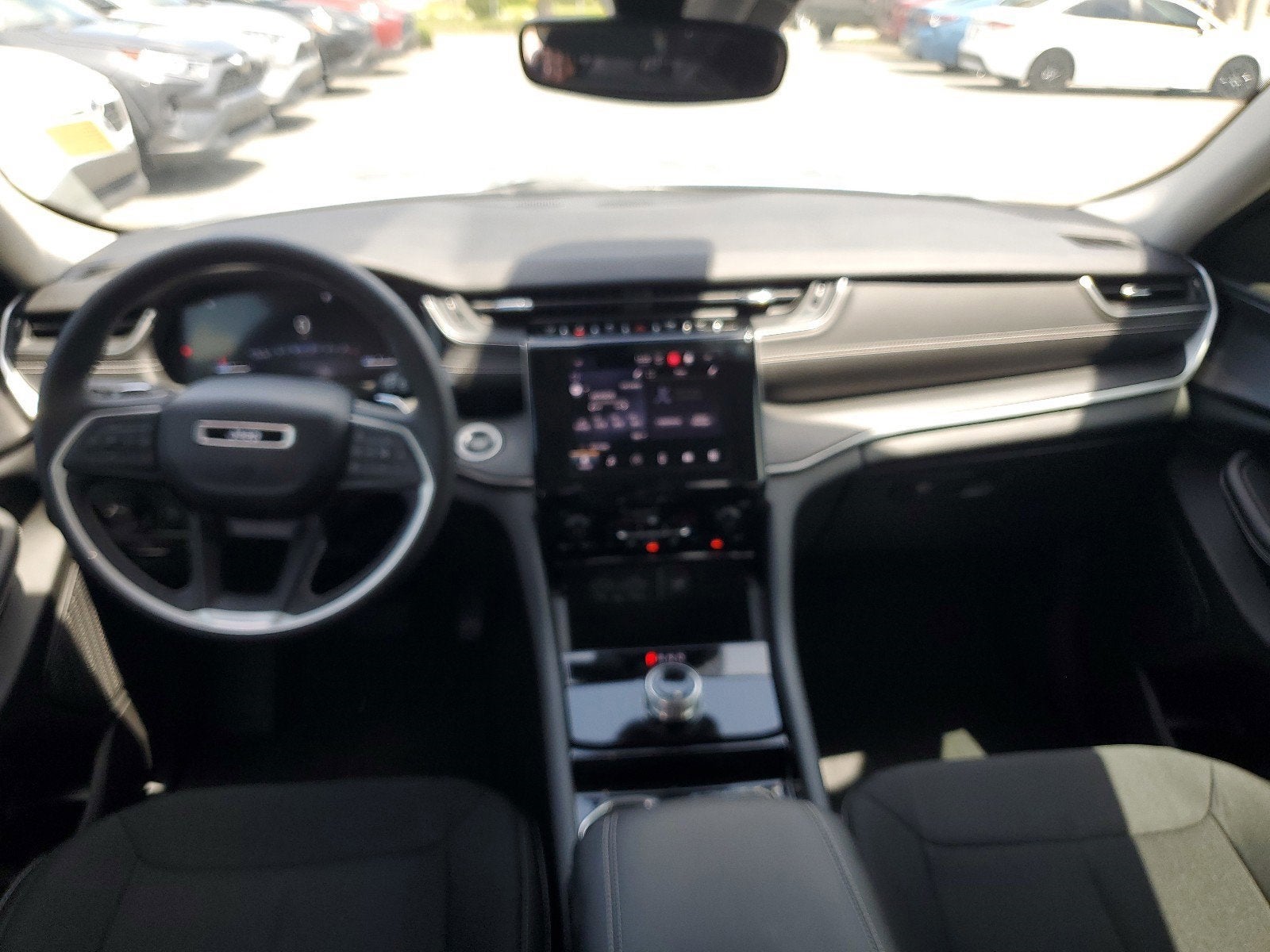 2023 Jeep Grand Cherokee Laredo