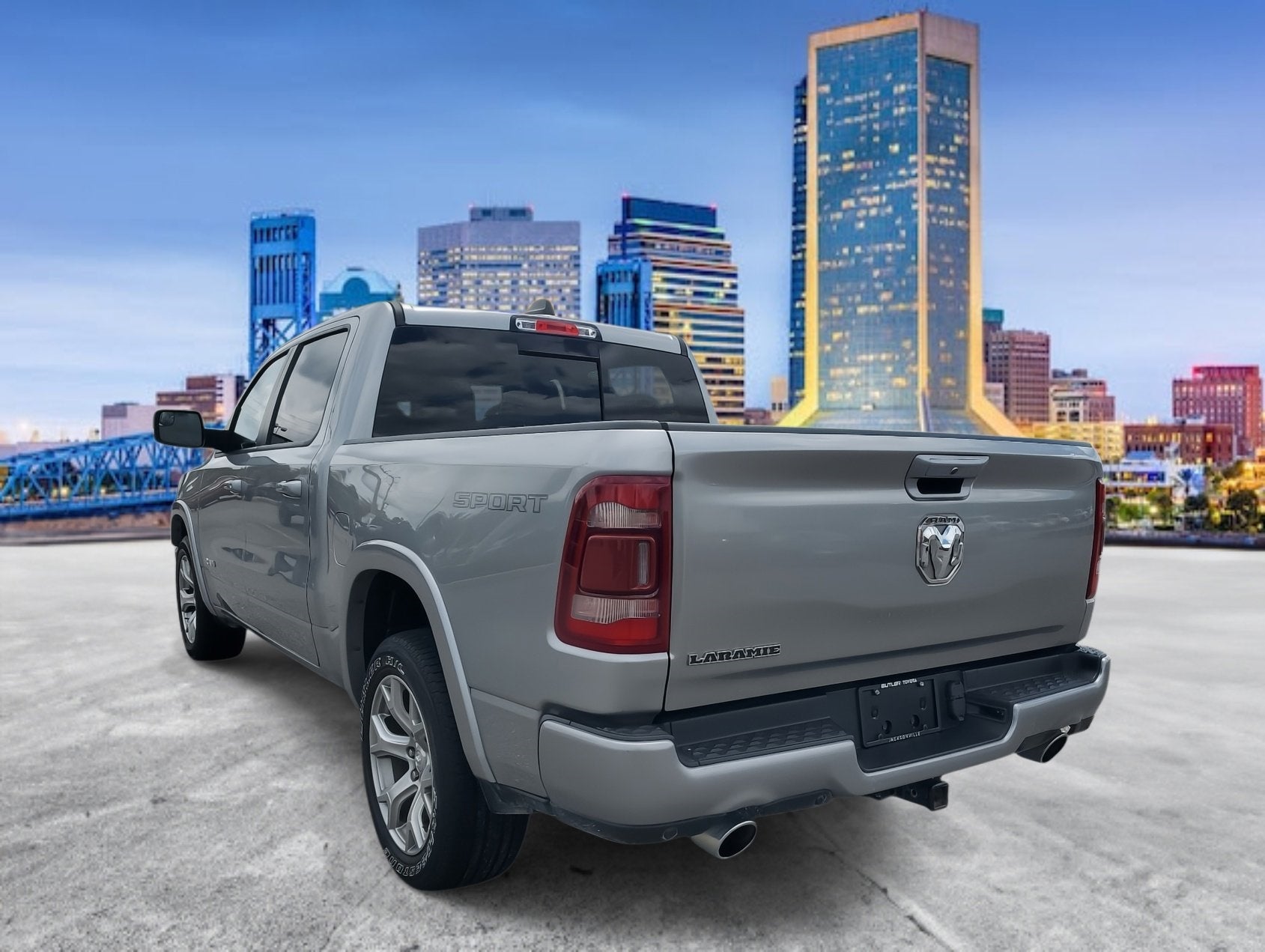 2022 RAM 1500 Laramie