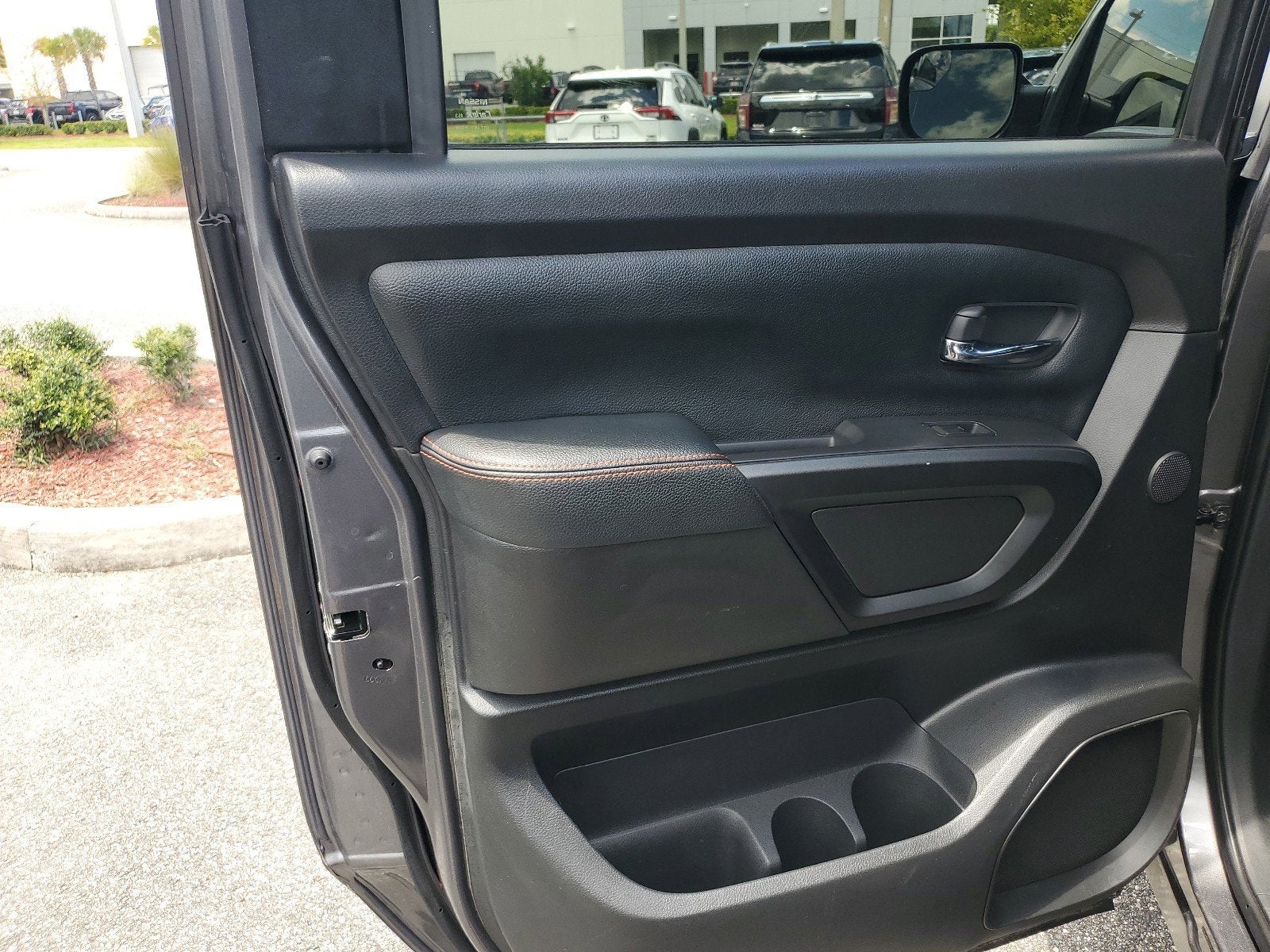 2022 Nissan Titan PRO-4X