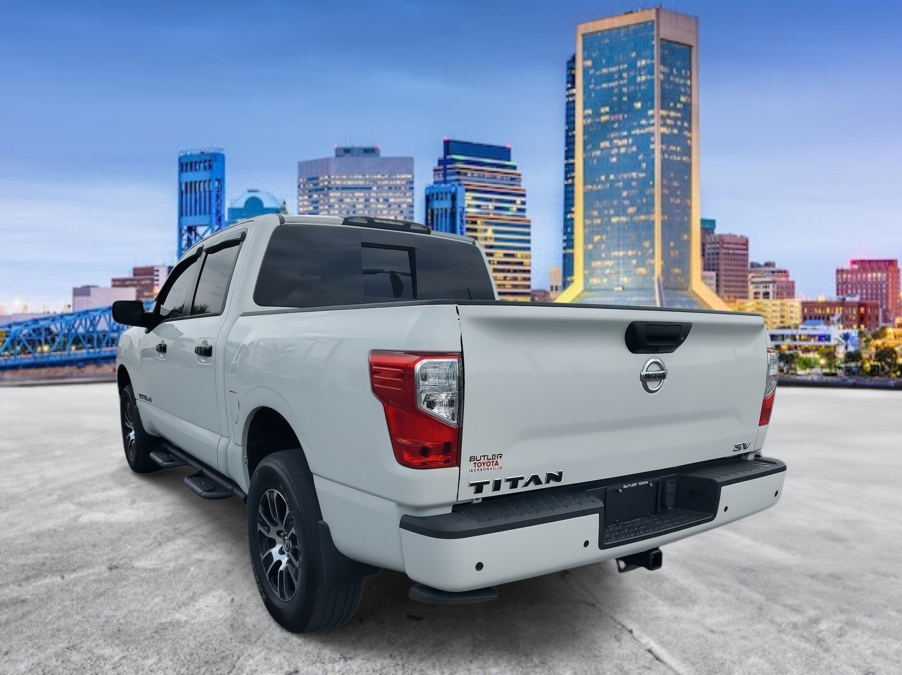 2021 Nissan Titan SV