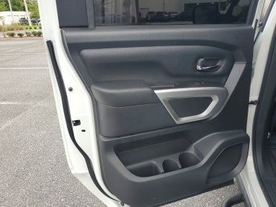 2021 Nissan Titan SV