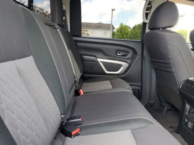 2021 Nissan Titan SV