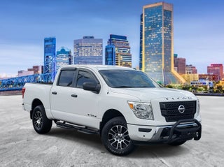 2021 Nissan Titan SV