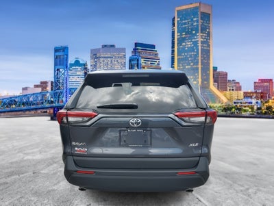 2024 Toyota RAV4 XLE