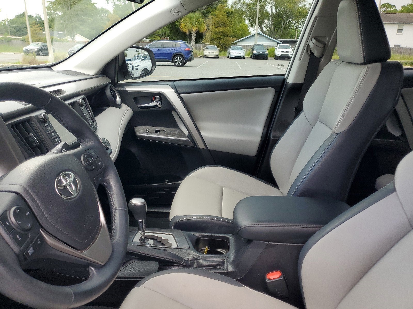 2018 Toyota RAV4 Platinum