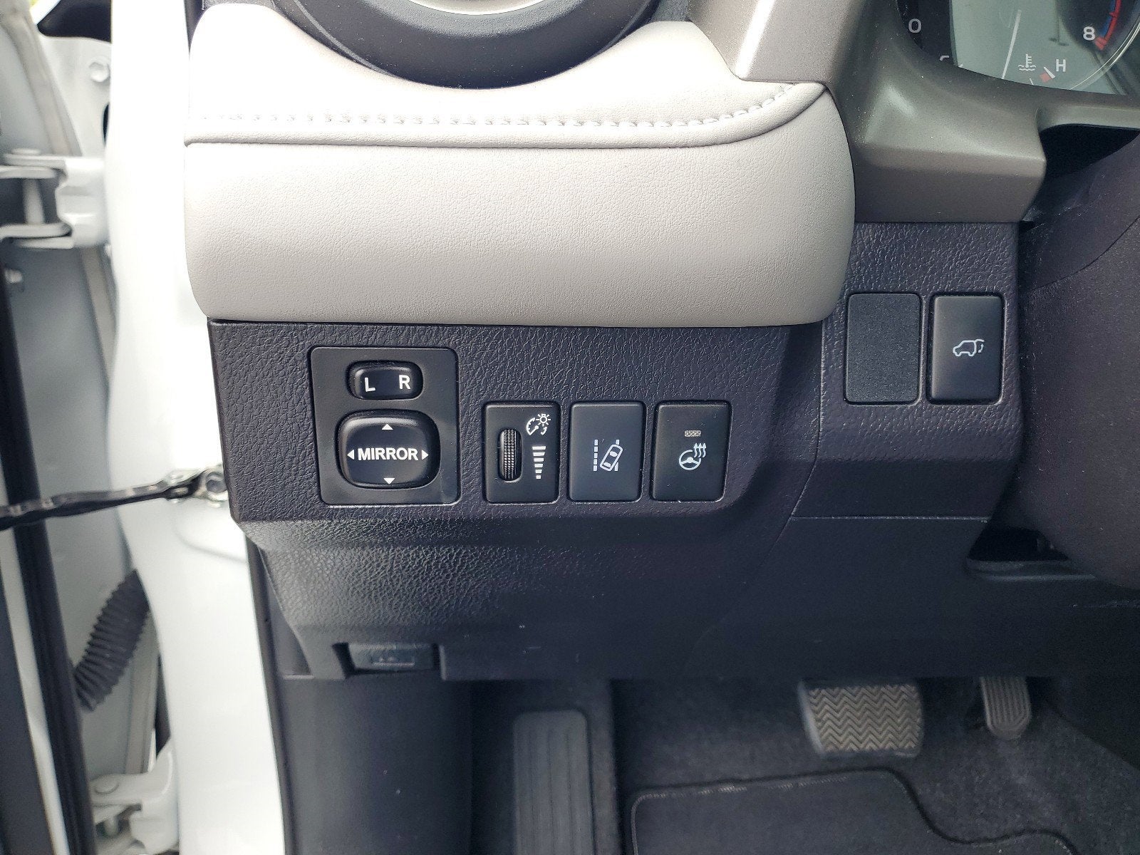 2018 Toyota RAV4 Platinum