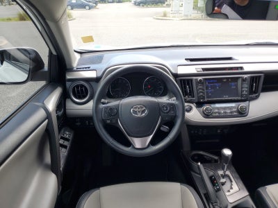 2018 Toyota RAV4 Platinum