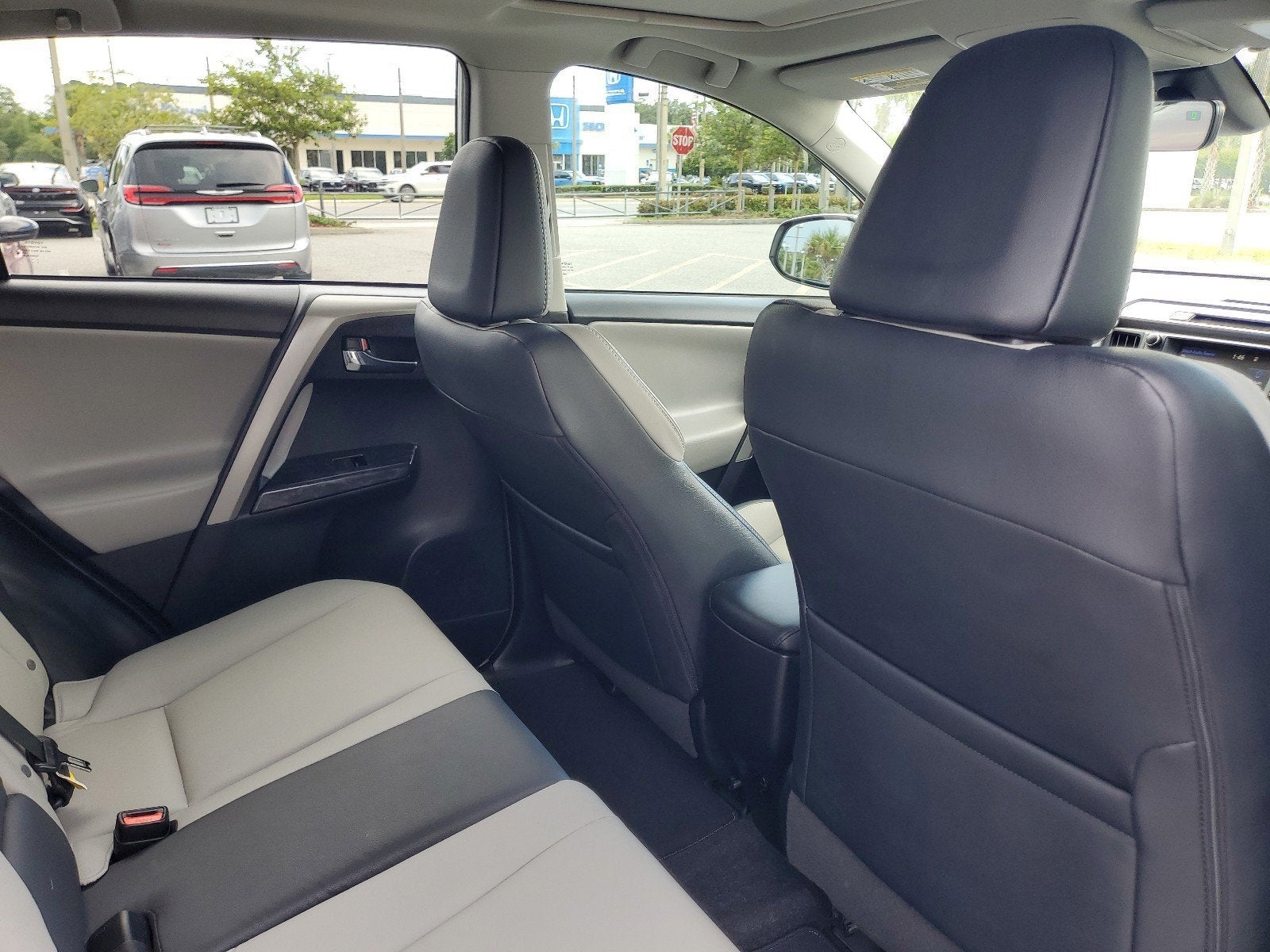 2018 Toyota RAV4 Platinum