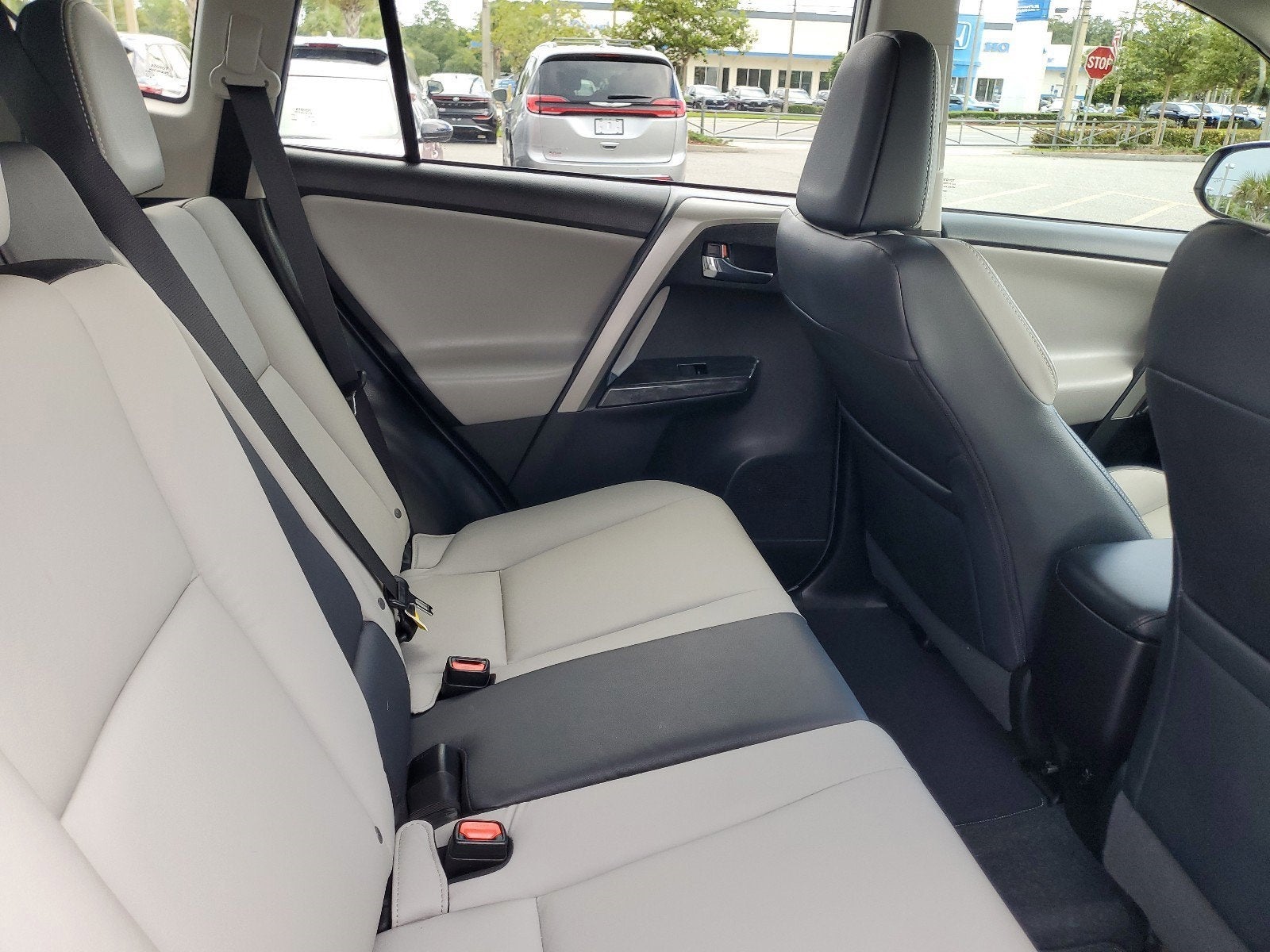 2018 Toyota RAV4 Platinum