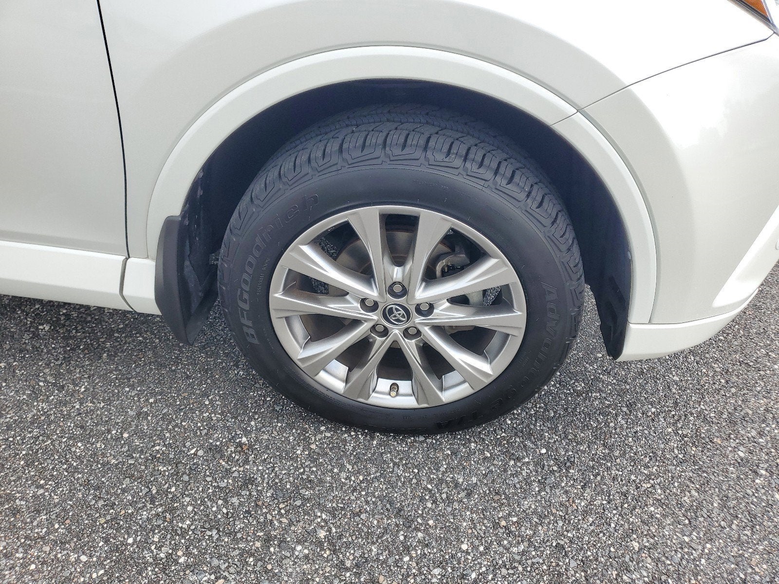 2018 Toyota RAV4 Platinum