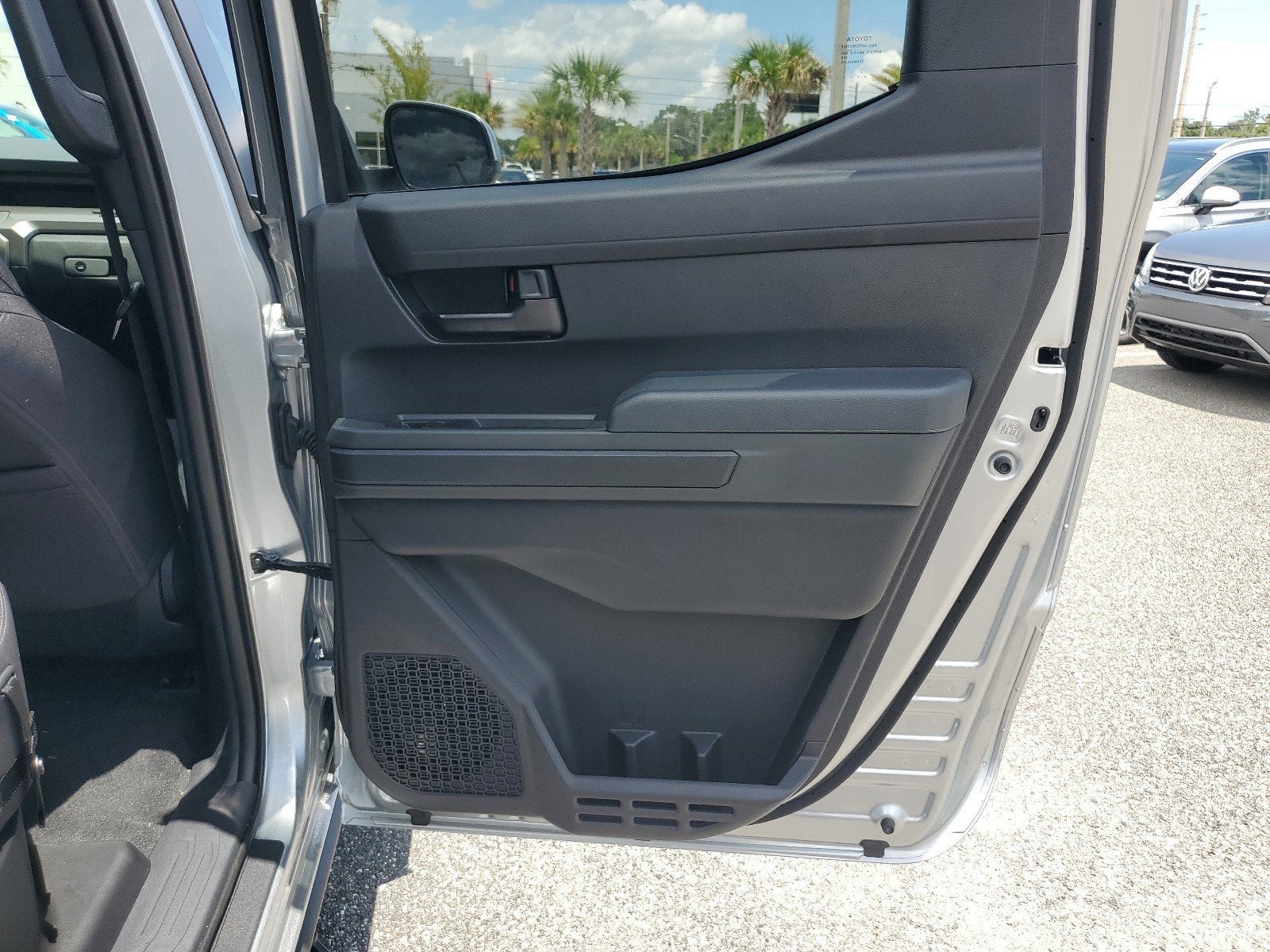 2024 Toyota Tacoma 4WD SR5