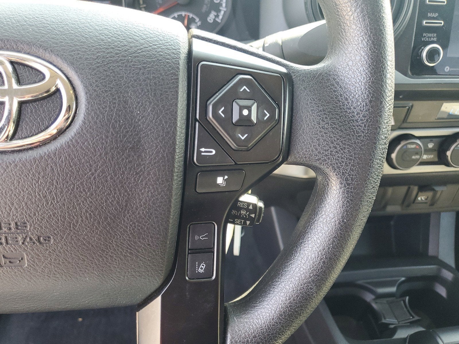 2022 Toyota Tacoma 4WD SR