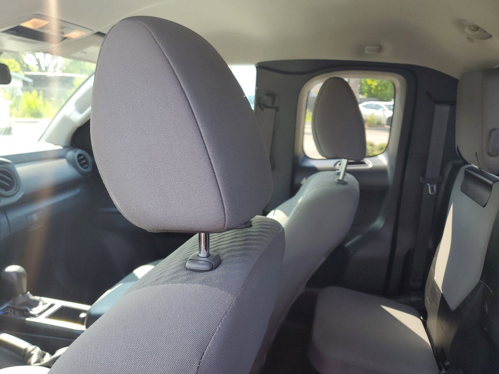 2022 Toyota Tacoma 4WD SR