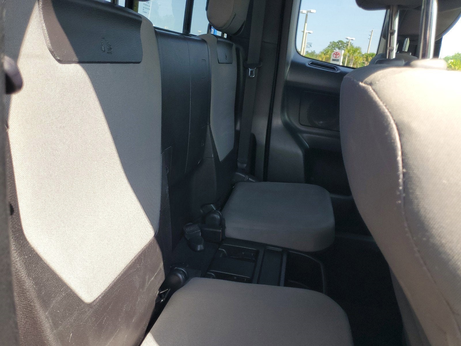 2022 Toyota Tacoma 4WD SR