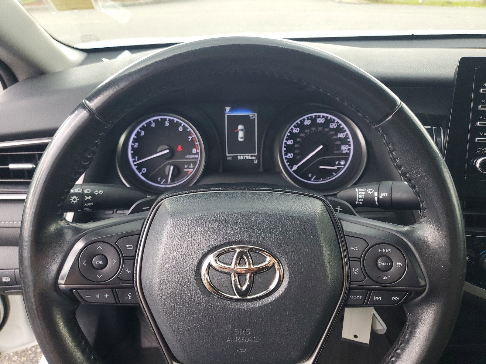 2022 Toyota Camry SE