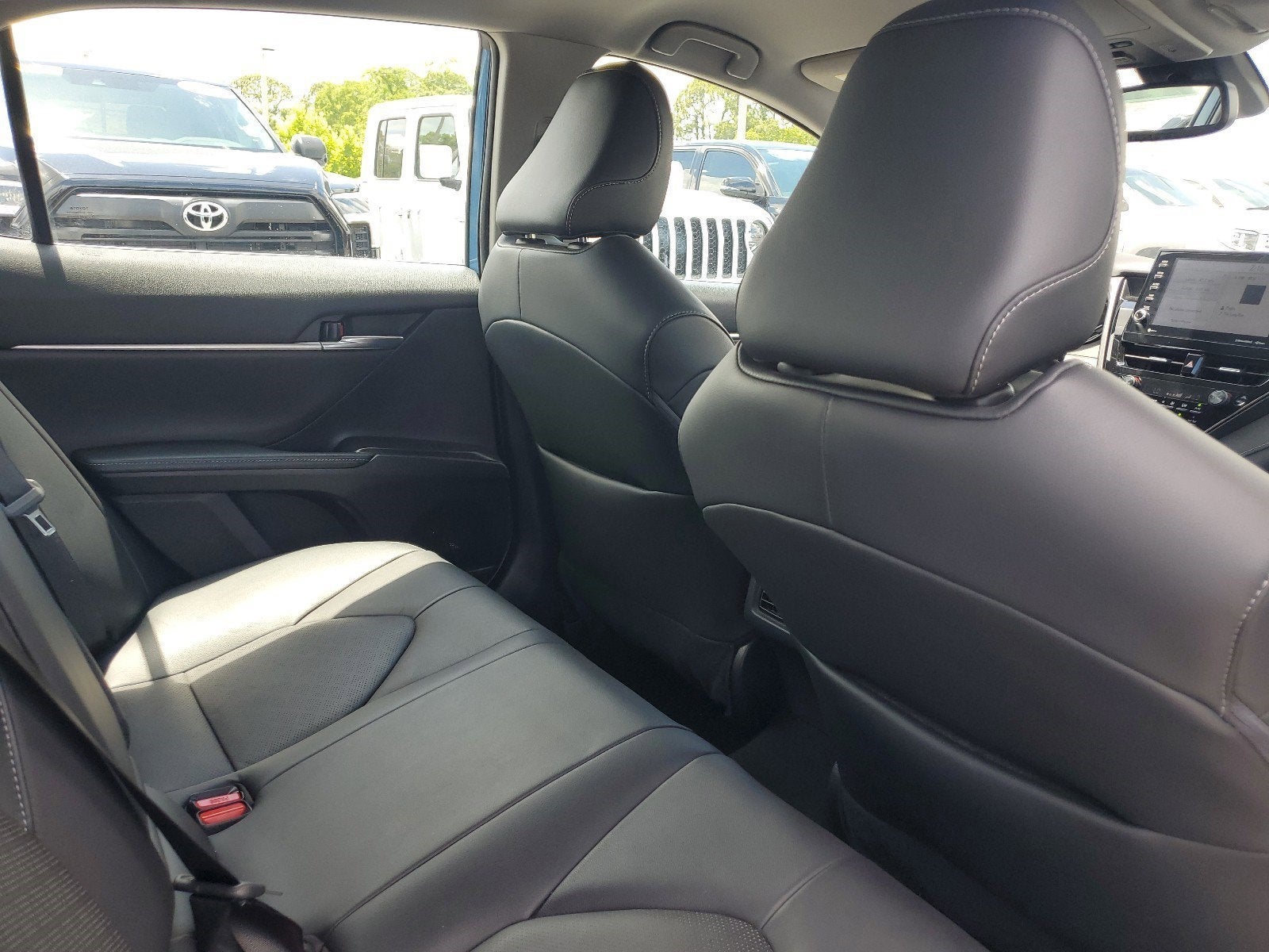 2023 Toyota Camry Hybrid XSE