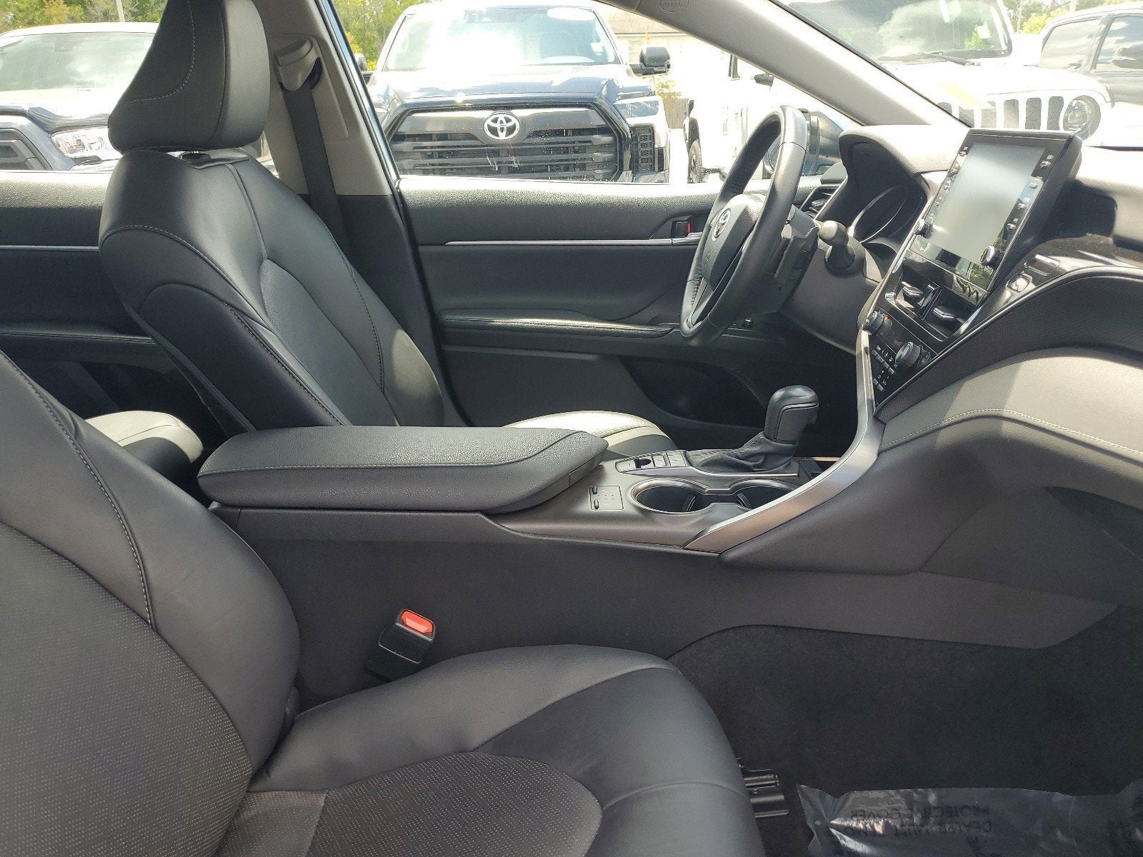 2023 Toyota Camry Hybrid XSE