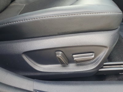 2023 Toyota Camry Hybrid XSE