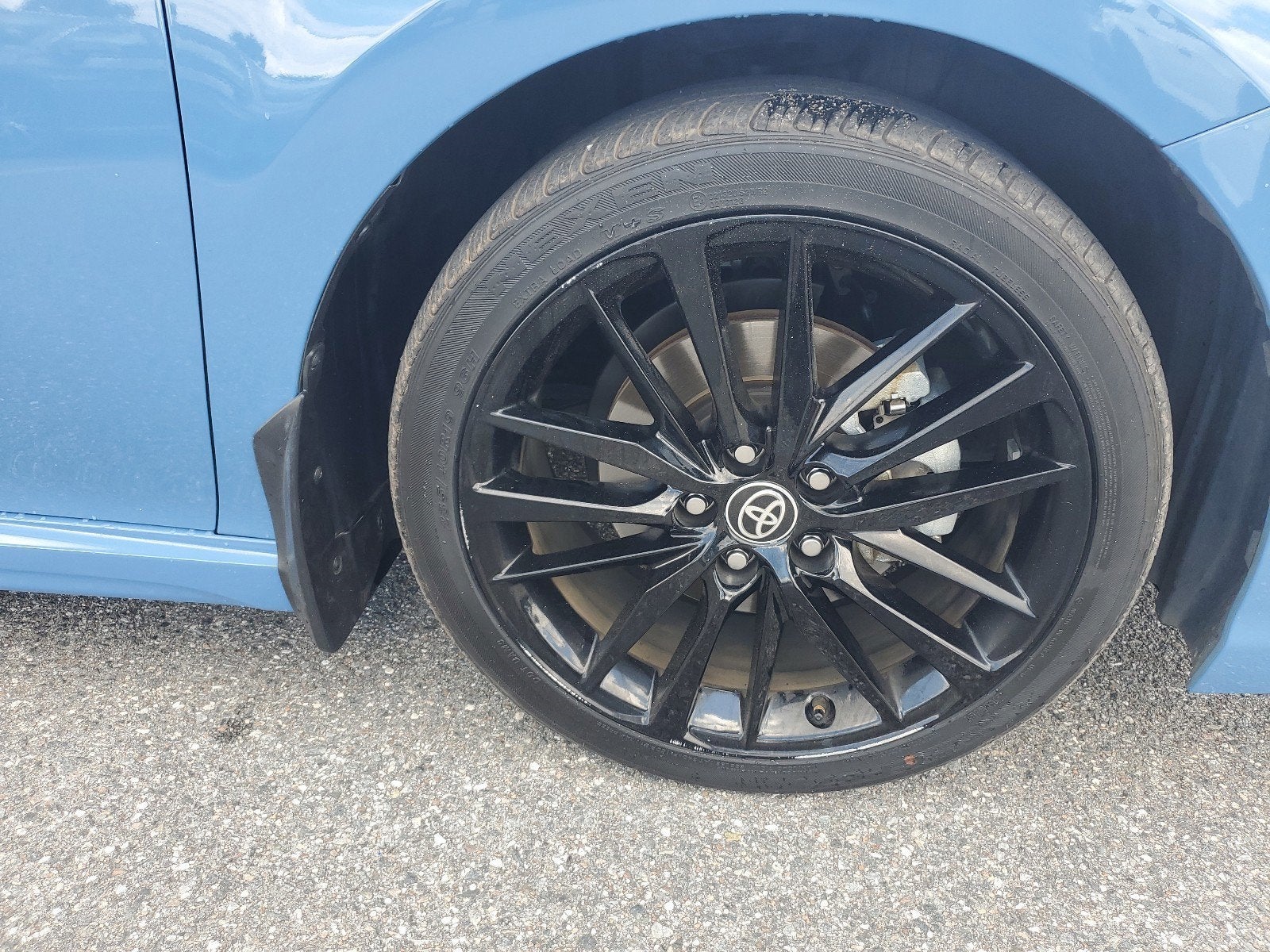 2023 Toyota Camry Hybrid XSE