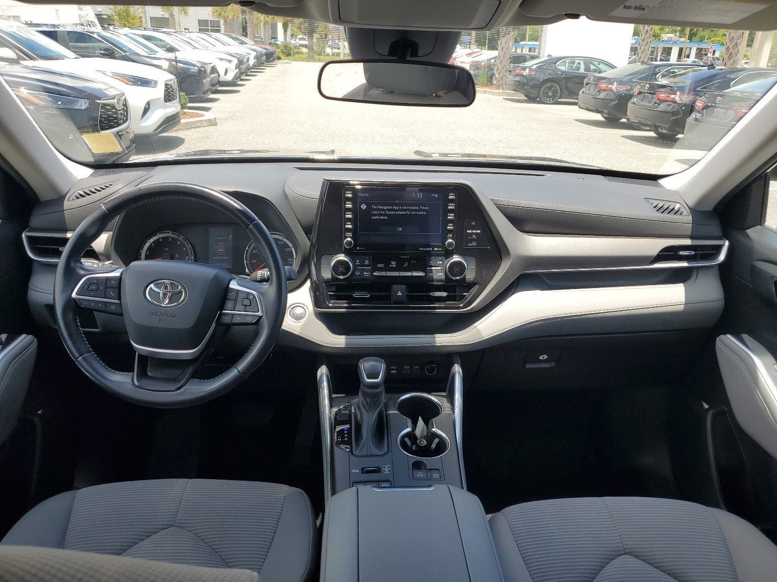 2022 Toyota Highlander LE