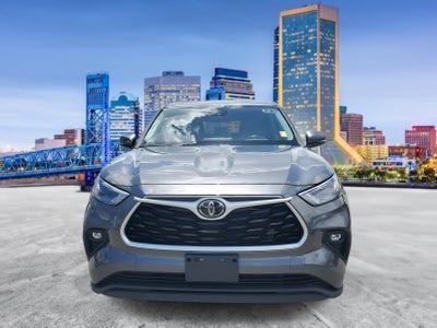 2022 Toyota Highlander LE