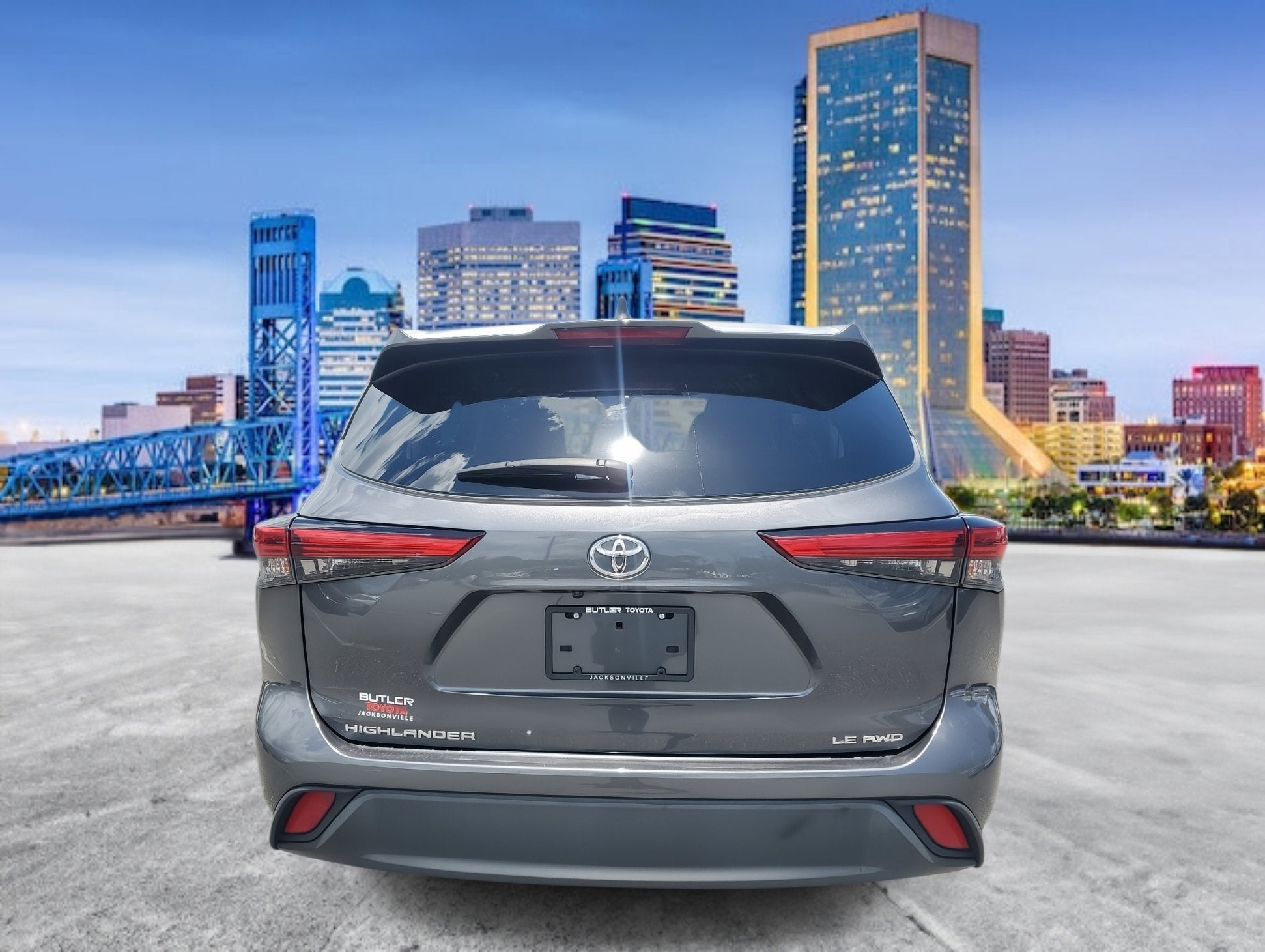 2022 Toyota Highlander LE