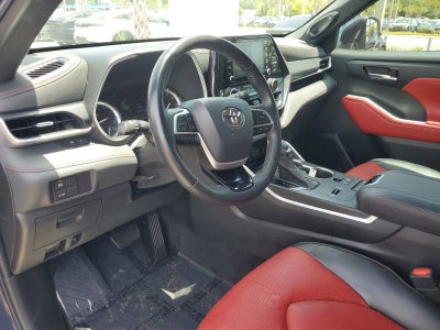 2022 Toyota Highlander XSE