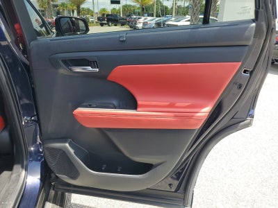 2022 Toyota Highlander XSE