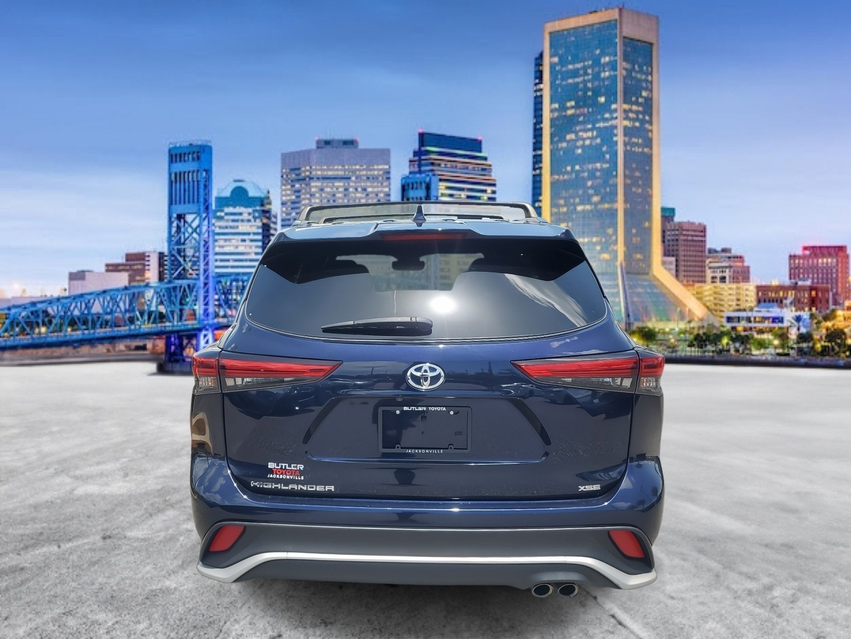 2022 Toyota Highlander XSE