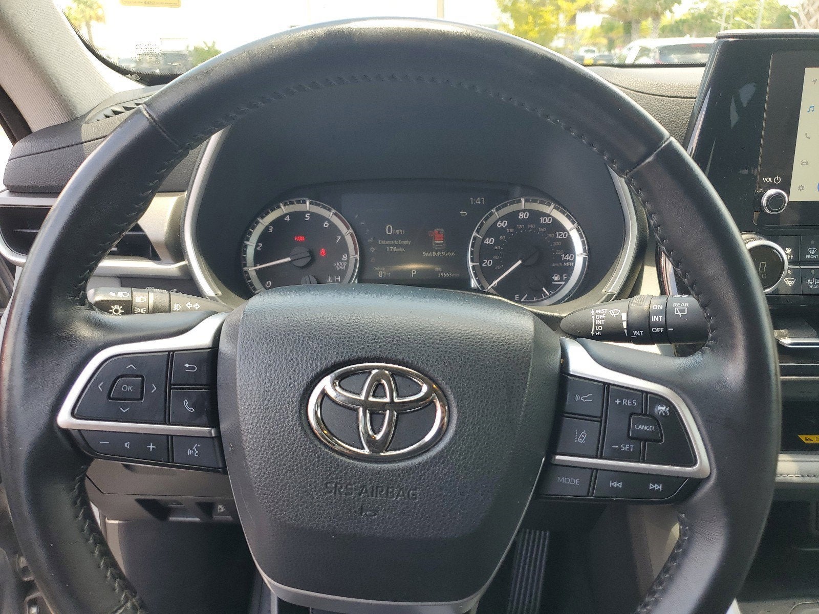 2023 Toyota Highlander XLE