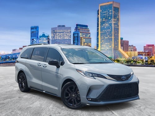 2024 Toyota Sienna XSE