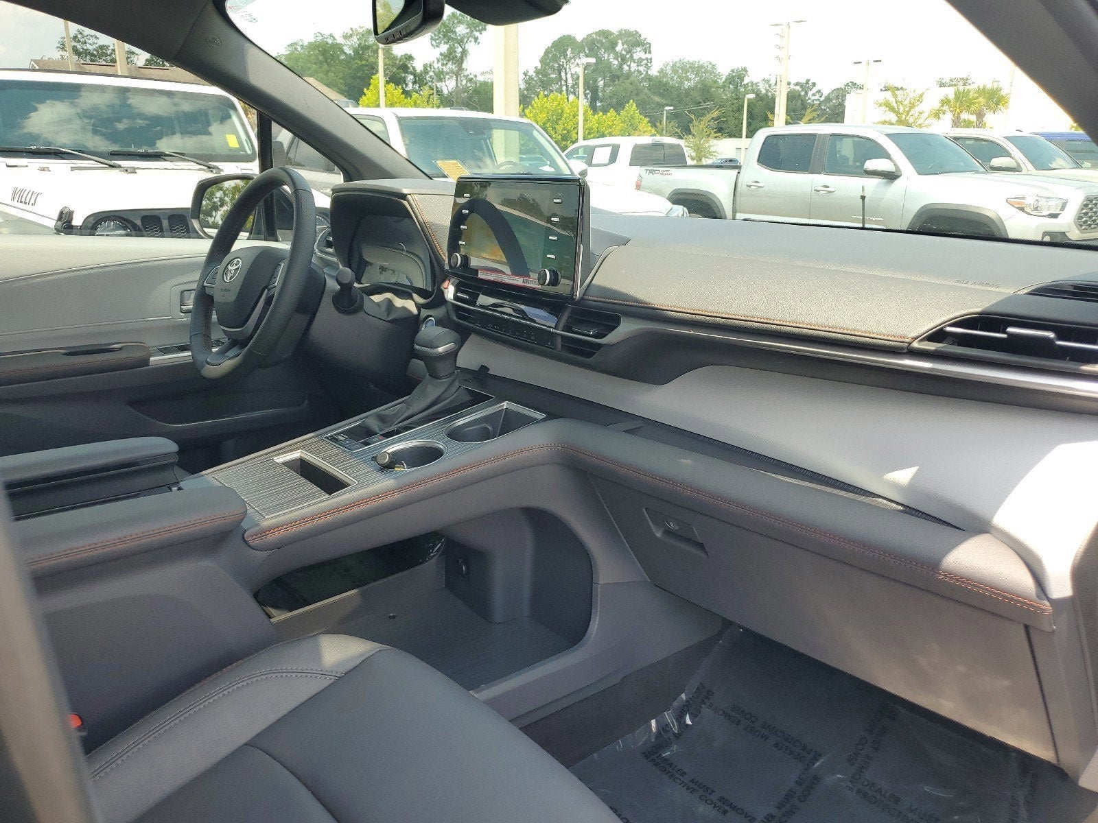 2024 Toyota Sienna XSE