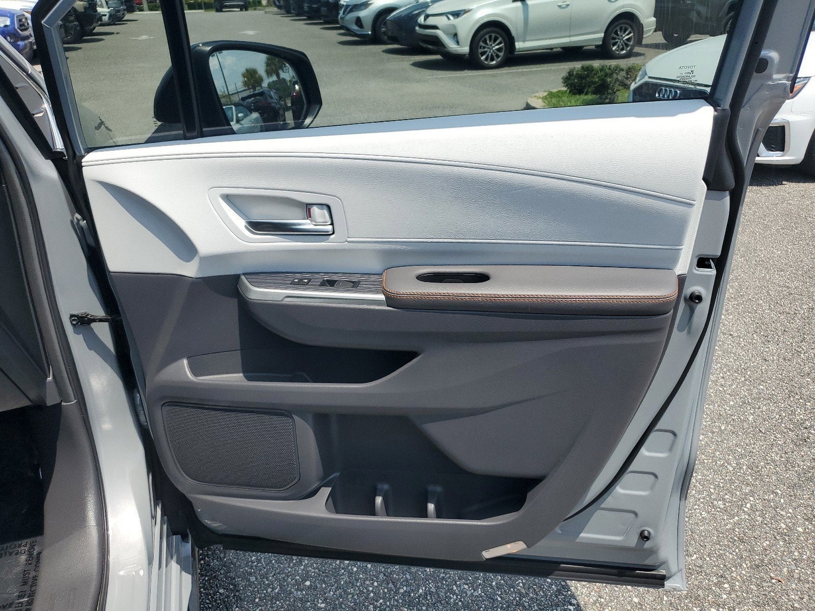 2024 Toyota Sienna XSE