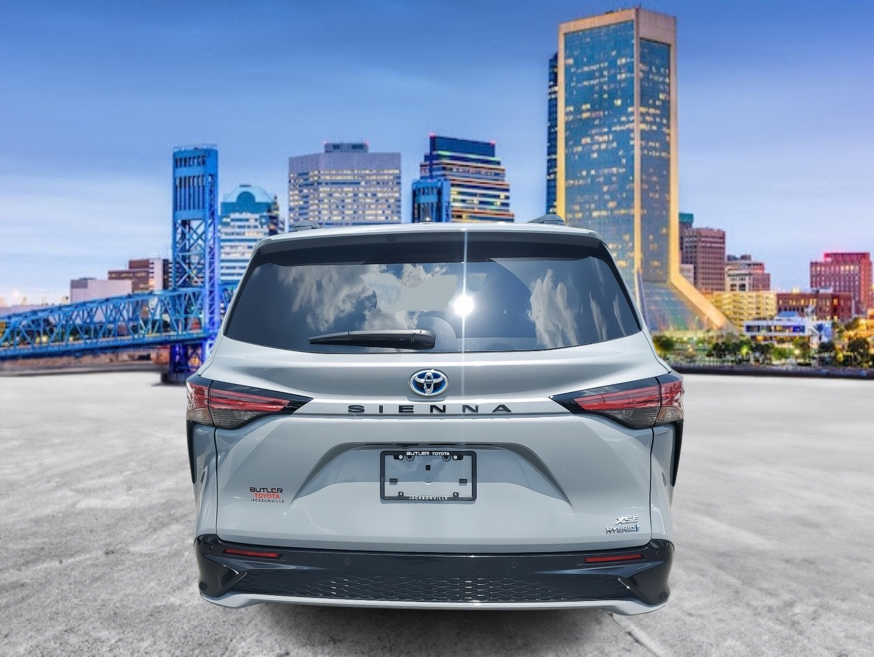 2024 Toyota Sienna XSE