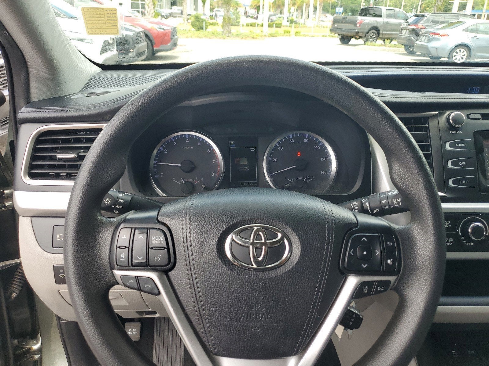 2019 Toyota Highlander LE