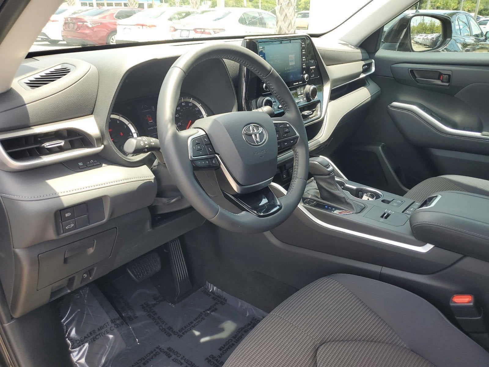 2021 Toyota Highlander LE