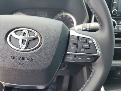 2021 Toyota Highlander LE