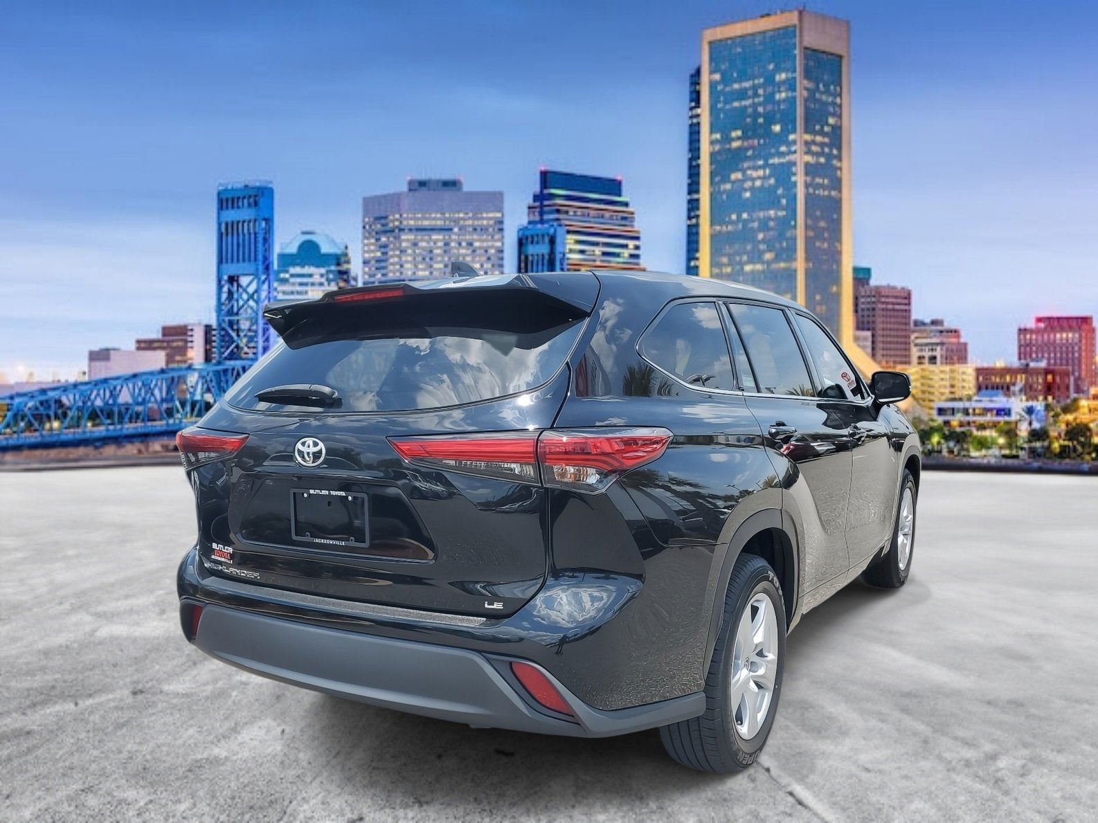 2021 Toyota Highlander LE