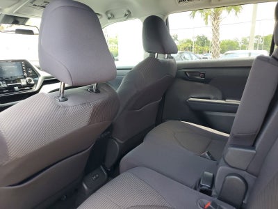 2021 Toyota Highlander LE