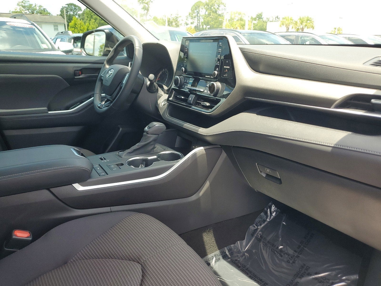 2021 Toyota Highlander LE