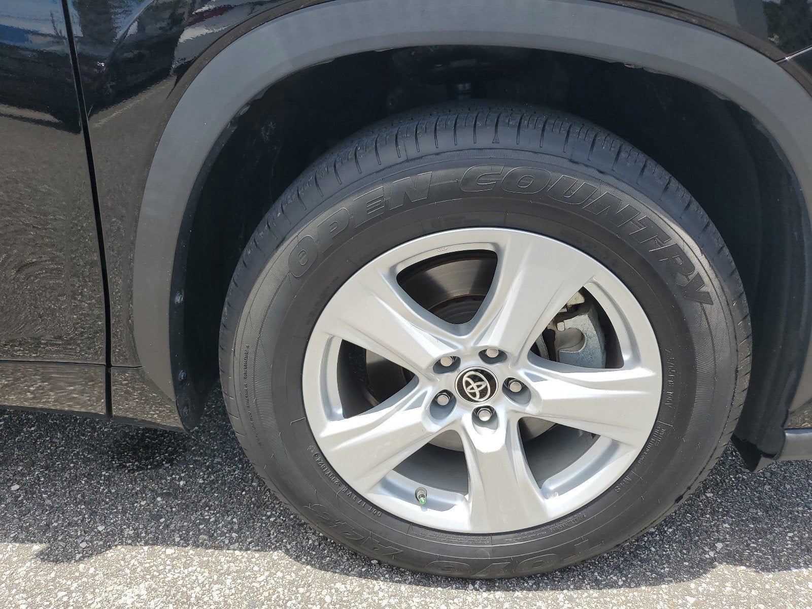 2021 Toyota Highlander LE