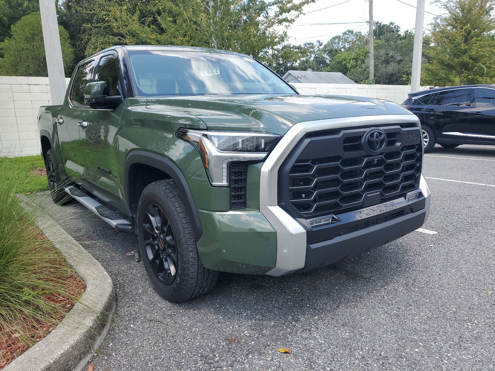 2022 Toyota Tundra 2WD Limited