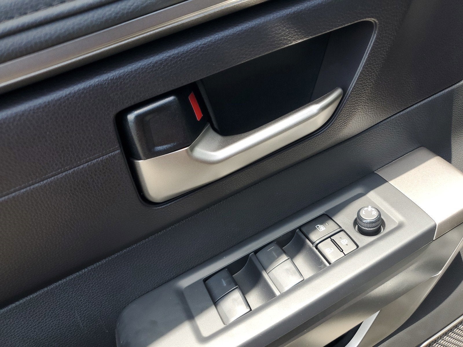 2024 Toyota Tundra 4WD SR5