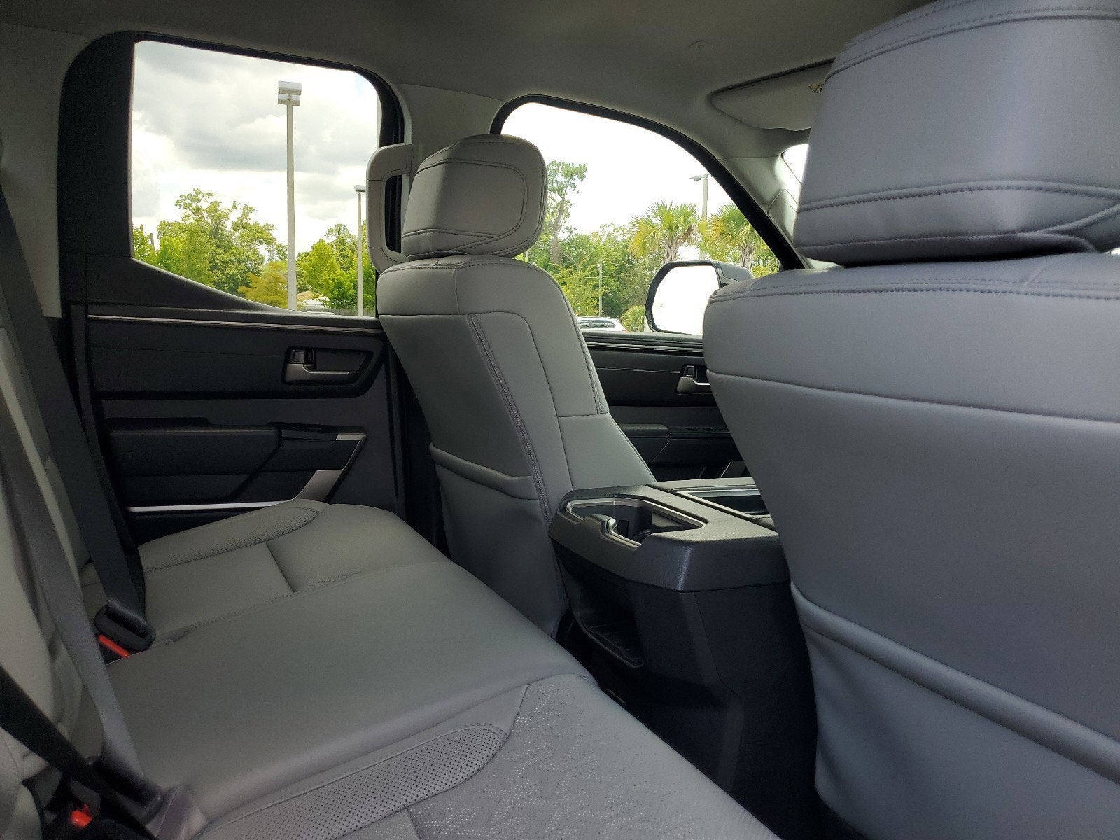 2024 Toyota Tundra 4WD SR5