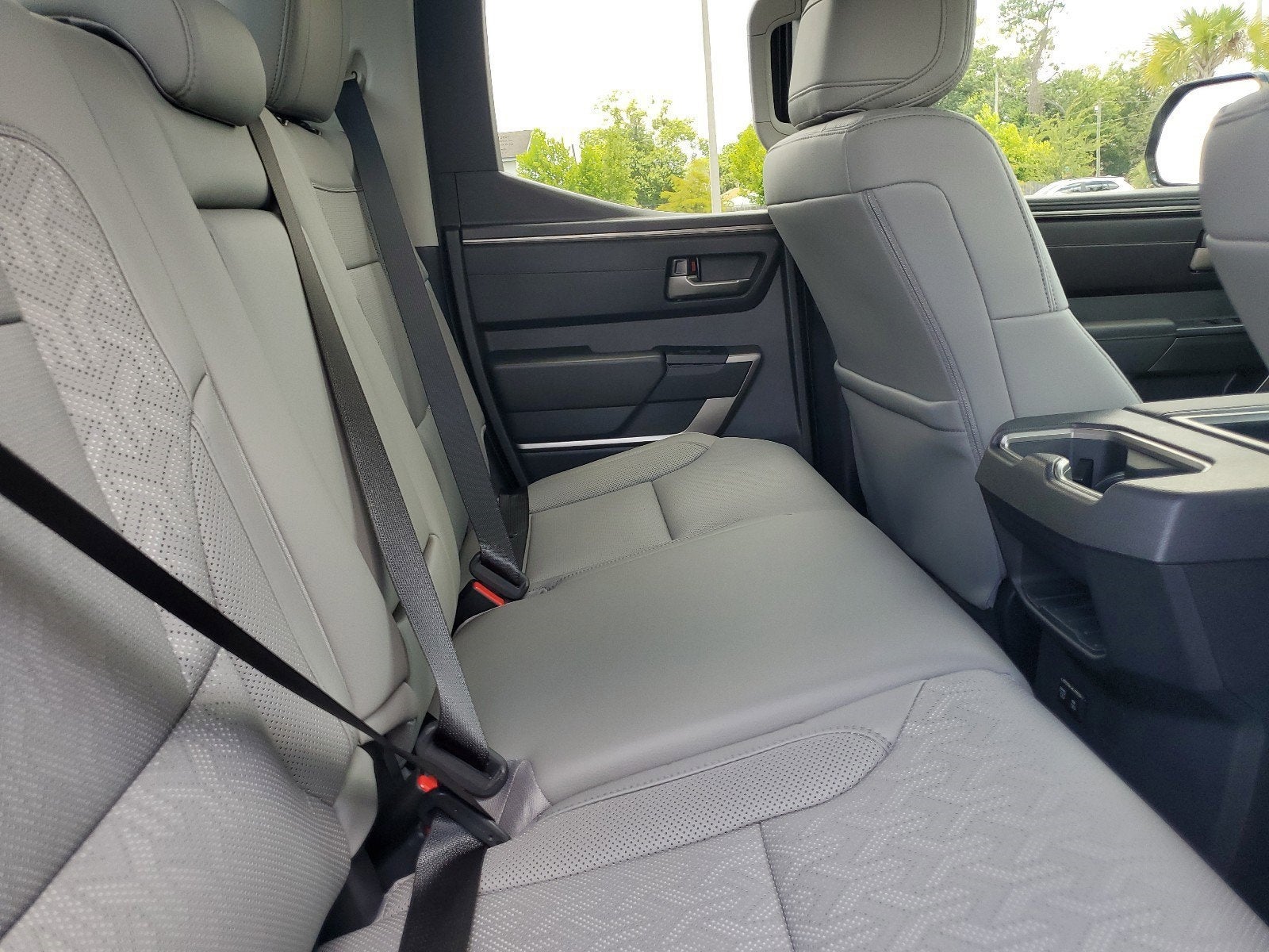 2024 Toyota Tundra 4WD SR5