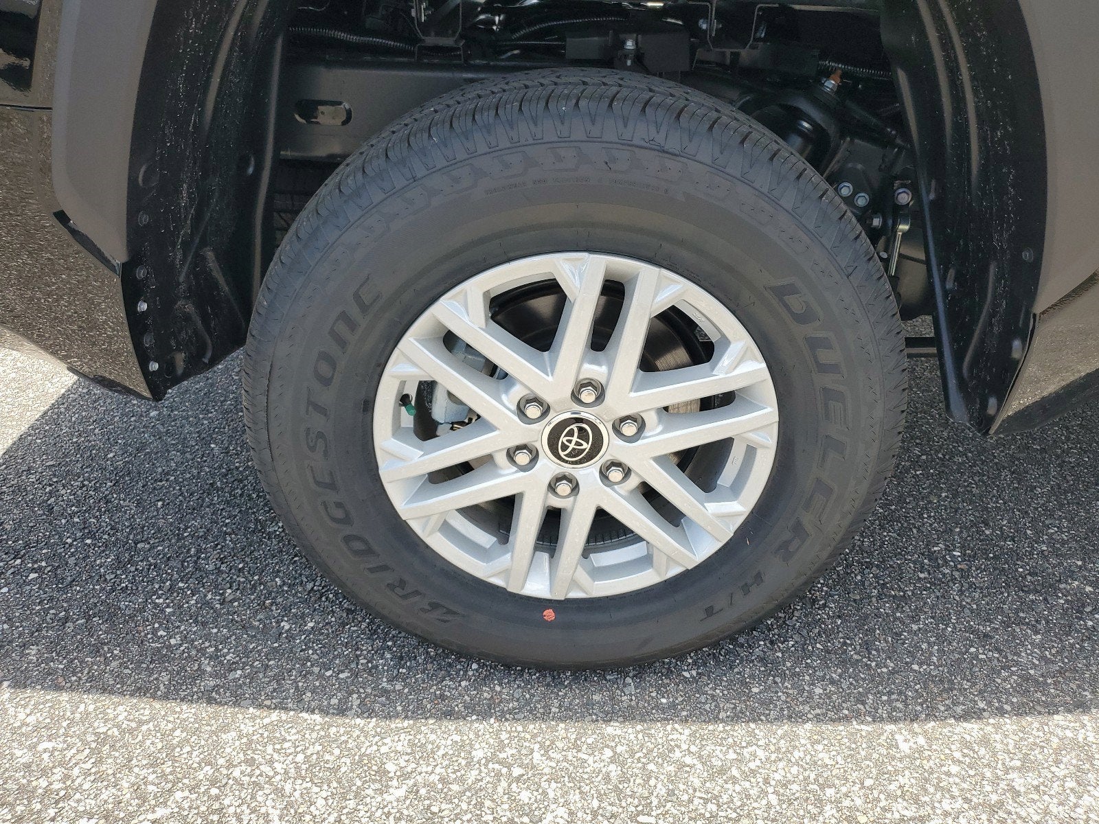 2024 Toyota Tundra 4WD SR5