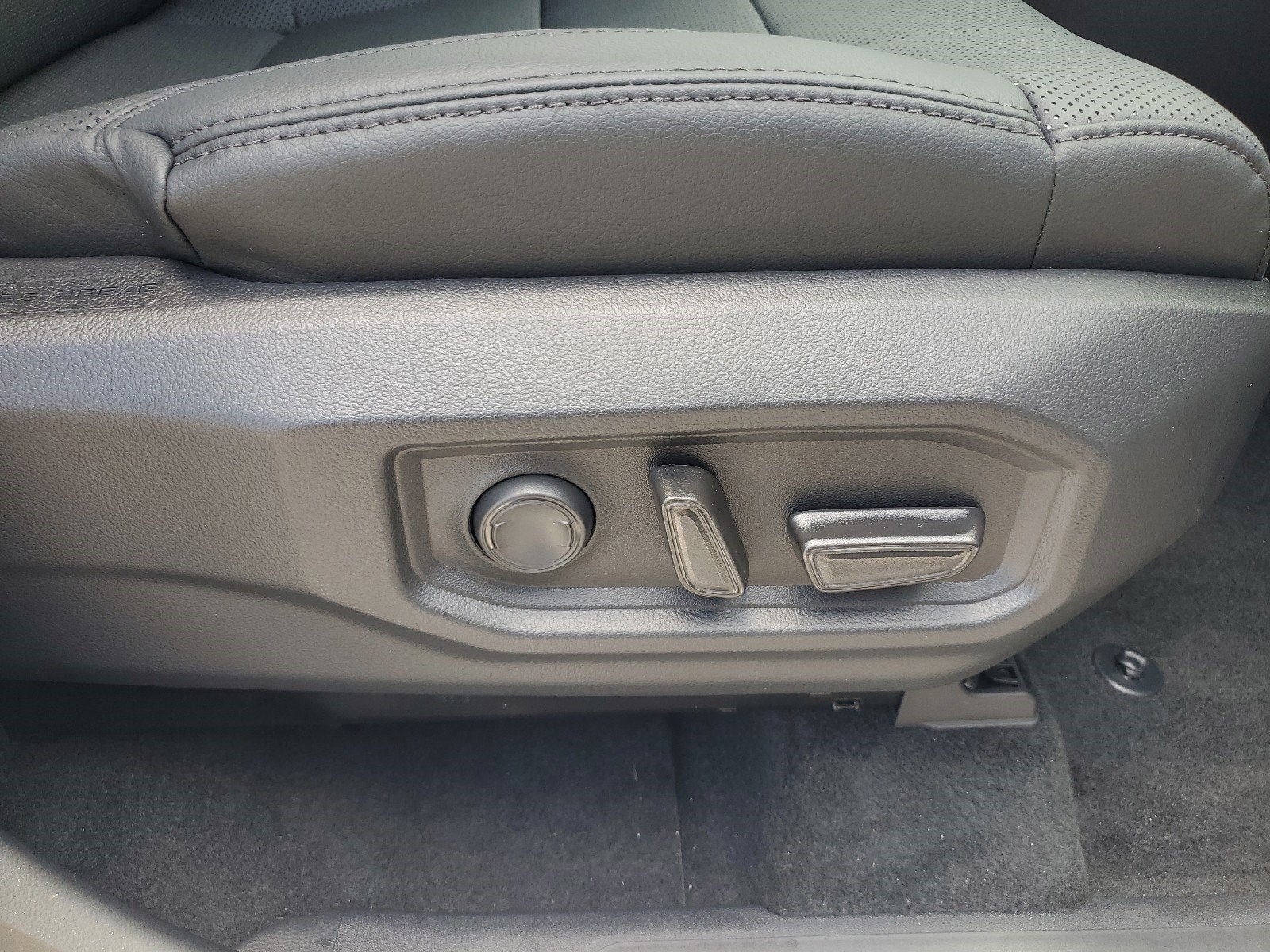 2024 Toyota Tundra 4WD Limited Hybrid